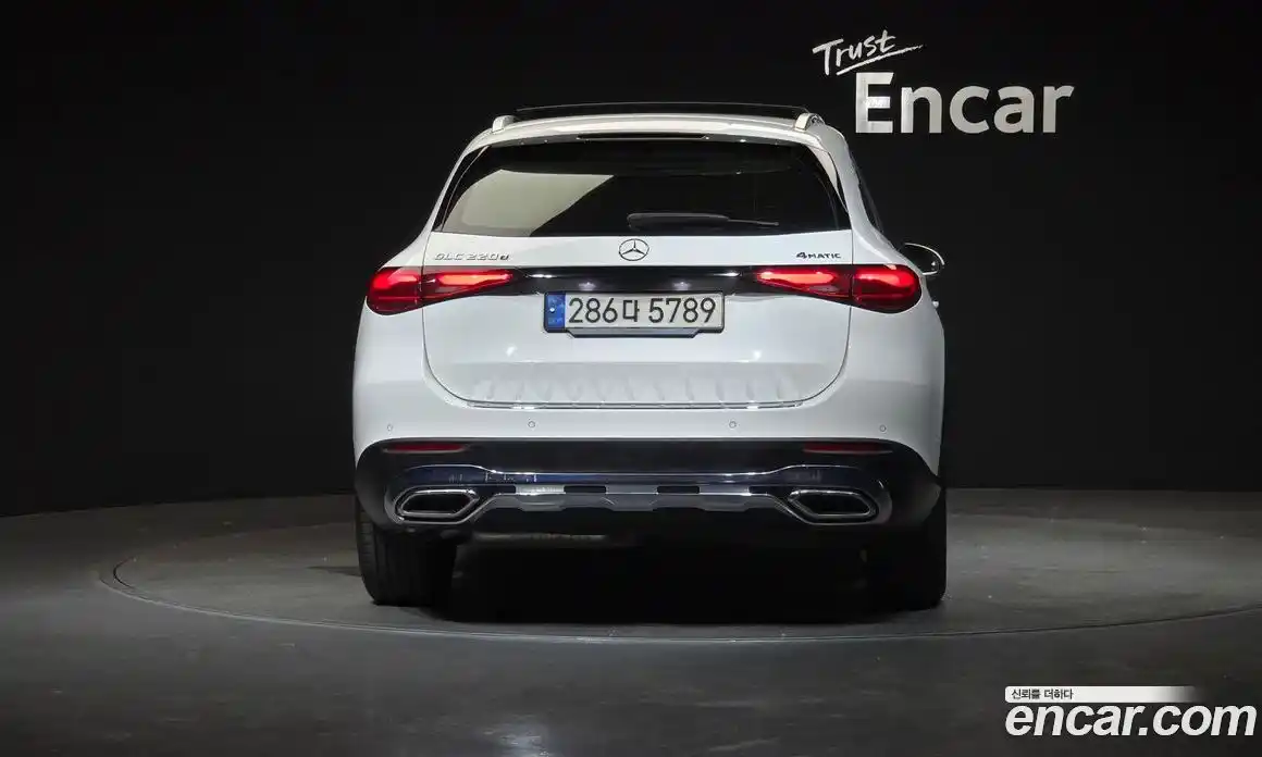 Mercedes-Benz GLC-Class 2024 2.0 Автомат в Москве № 623626, фото 4