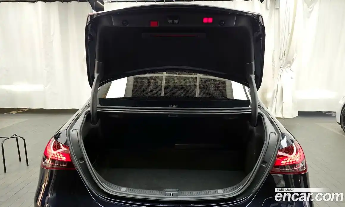 Mercedes-Benz E-Class 2022 2.0 Автомат в Москве № 623634, фото 20