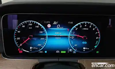 Mercedes-Benz E-Class 2022 2.0 Автомат в Москве № 623634, миниатюра 8