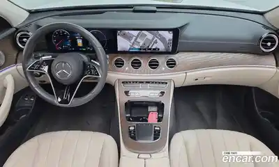 Mercedes-Benz E-Class 2023 2.0 Автомат в Москве № 623643, миниатюра 7