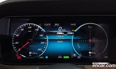 Mercedes-Benz E-Class 2023 2.0 Автомат в Москве № 623643, миниатюра 8