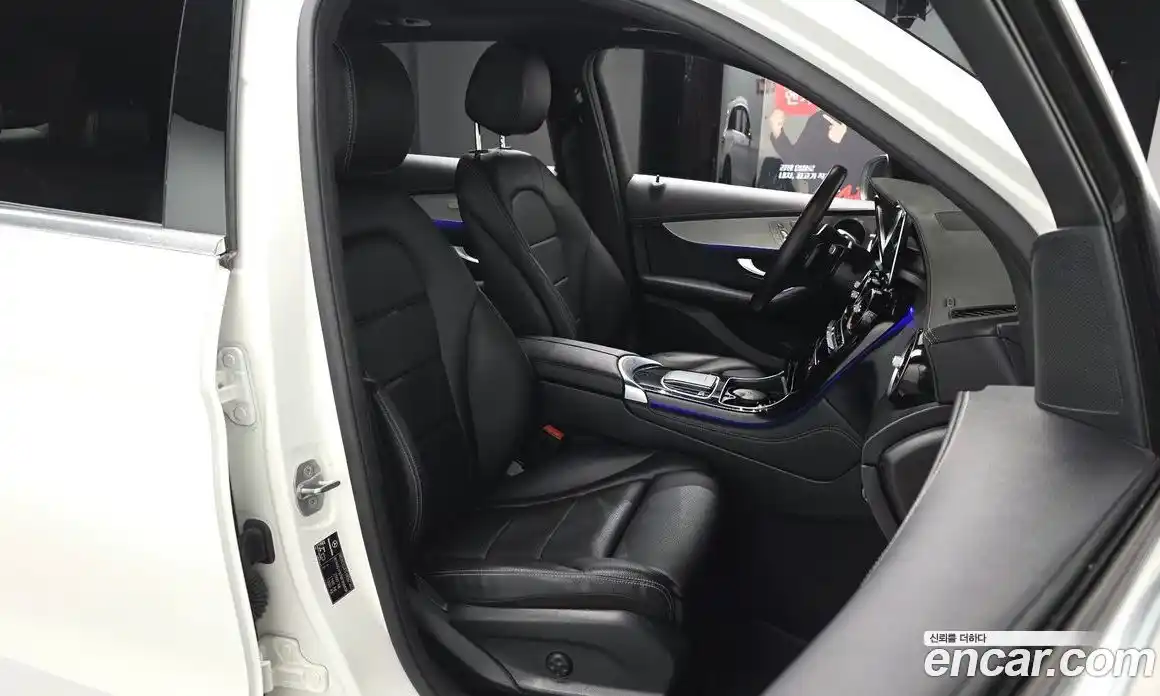 Mercedes-Benz GLC-Class 2021 1.9 Автомат в Москве № 623784, фото 9