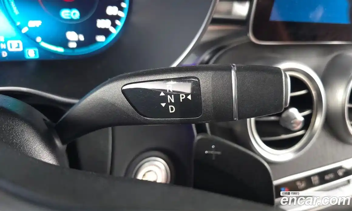 Mercedes-Benz GLC-Class 2021 2.0 Автомат в Москве № 623813, фото 9