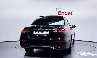 Mercedes-Benz E-Class 2021 2.0 Автомат в Москве № 624045, миниатюра 4