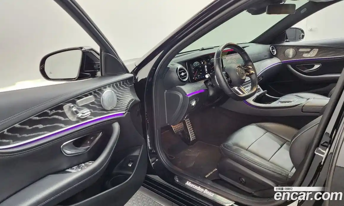 Mercedes-Benz E-Class 2021 2.0 Автомат в Москве № 624045, фото 10