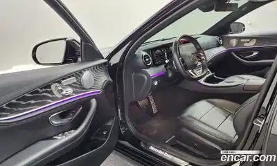 Mercedes-Benz E-Class 2021 2.0 Автомат в Москве № 624045, миниатюра 10