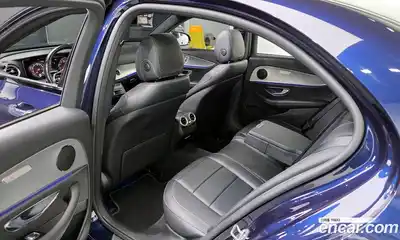 Mercedes-Benz E-Class 2020 2.0 Автомат в Москве № 624050, миниатюра 11