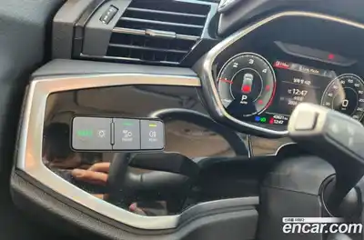 Audi Q3 2023 2.0 Автомат в Москве № 624887, миниатюра 10