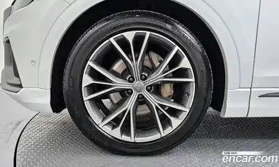 Audi Q8 2021 3.0 Автомат в Москве № 625522, миниатюра 5