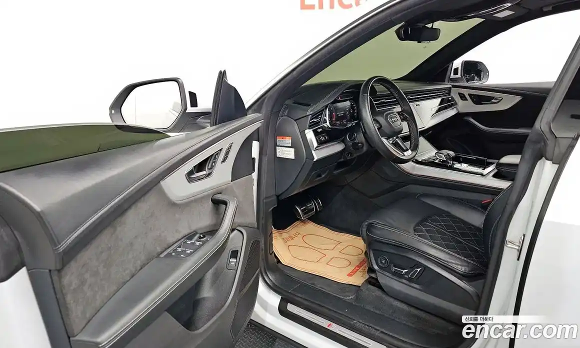 Audi Q8 2021 3.0 Автомат в Москве № 625522, фото 10