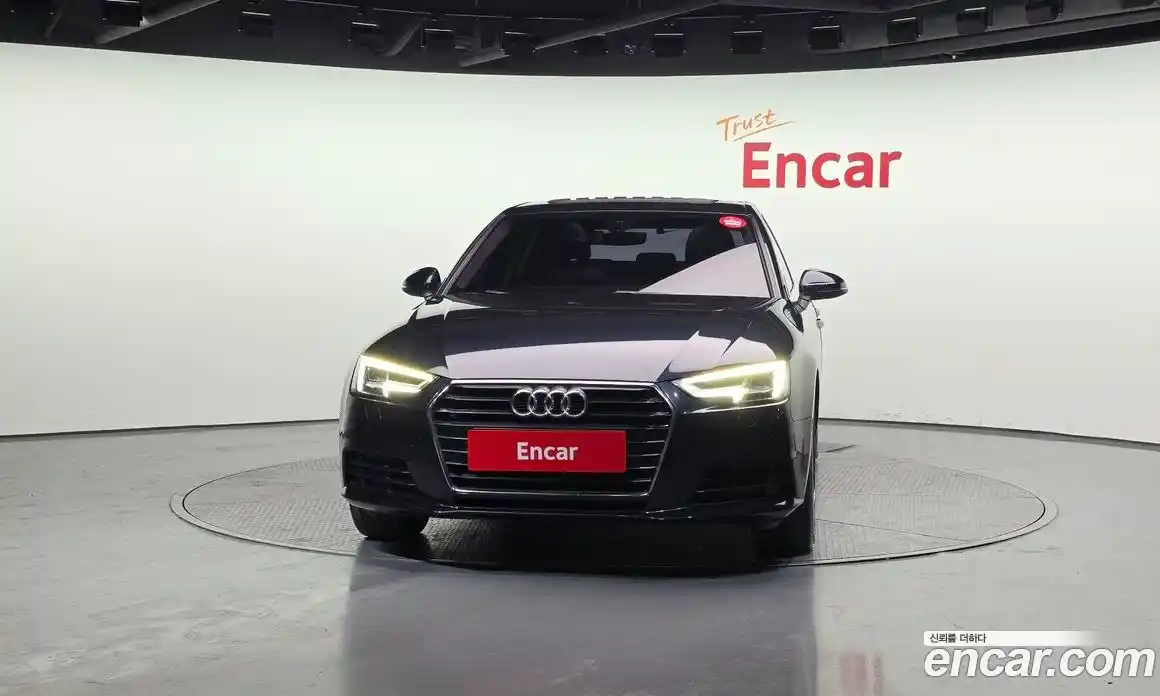 Audi A4 2018 2.0 Автомат в Москве № 625632, фото 3