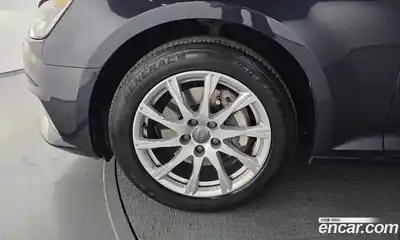 Audi A4 2018 2.0 Автомат в Москве № 625632, миниатюра 5