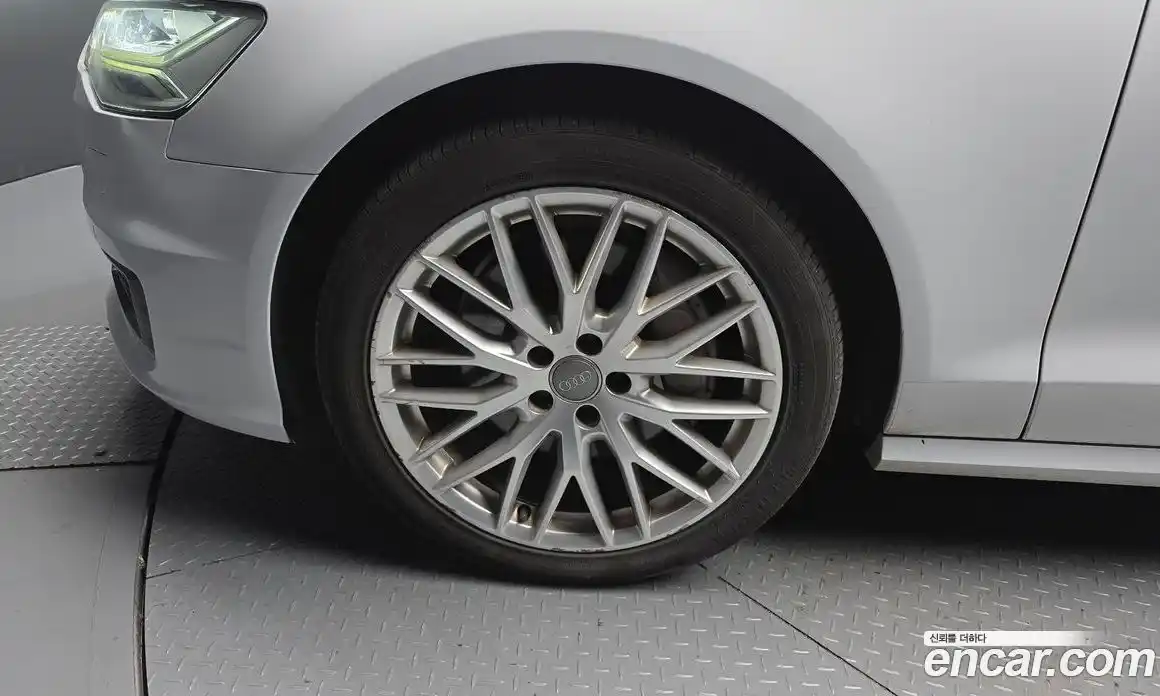 Audi A6 2016 3.0 Автомат в Москве № 625736, фото 5