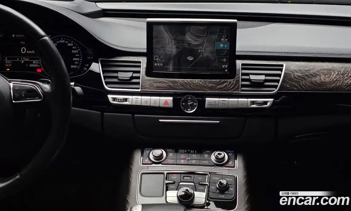 Audi A8 2016 3.0 Автомат в Москве № 625803, фото 15