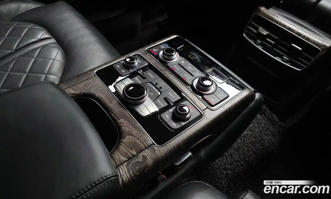 Audi A8 2016 3.0 Автомат в Москве № 625803, фото 19