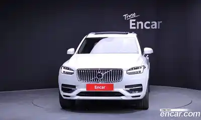 Volvo XC90 2024 2.0 Автомат в Москве № 626176, миниатюра 2