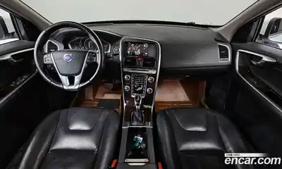 Volvo XC60 2017 2.4 Автомат в Москве № 626413, миниатюра 6