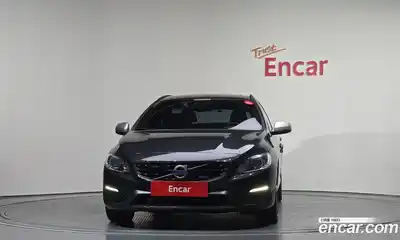 Volvo V60 2015 2.0 Автомат в Москве № 626436, миниатюра 3
