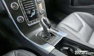 Volvo V60 2015 2.0 Автомат в Москве № 626436, миниатюра 9