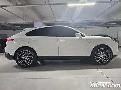 Porsche Cayenne 2025 3.0 Автомат в Москве № 626556, миниатюра 2