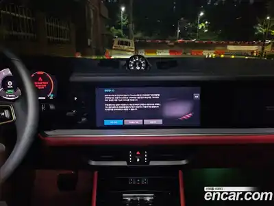 Porsche Cayenne 2025 3.0 Автомат в Москве № 626556, миниатюра 8