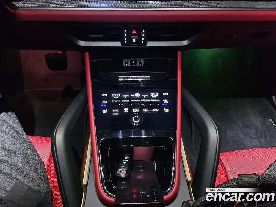 Porsche Cayenne 2025 3.0 Автомат в Москве № 626556, фото 9