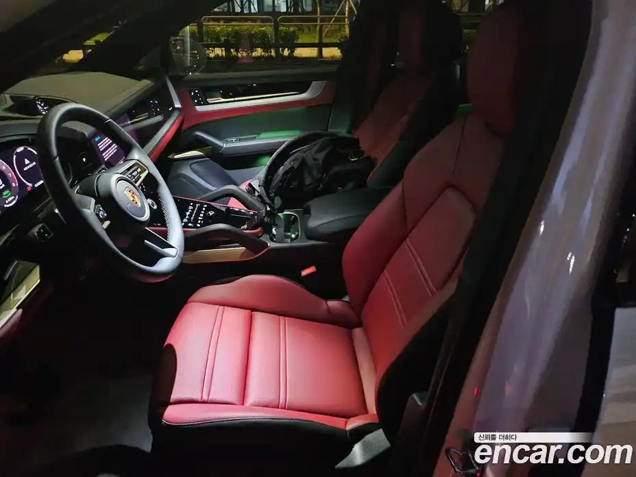 Porsche Cayenne 2025 3.0 Автомат в Москве № 626556, фото 10