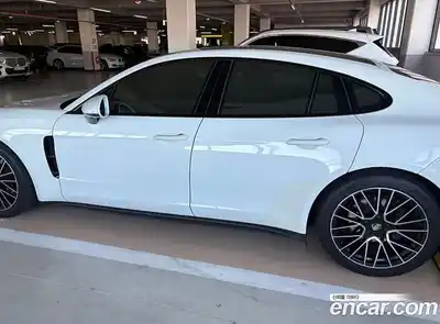 Porsche Panamera 2018 3.0 Автомат в Москве № 627008, миниатюра 4