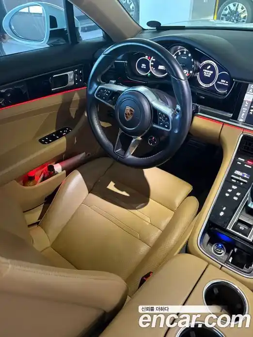 Porsche Panamera 2018 3.0 Автомат в Москве № 627008, фото 7