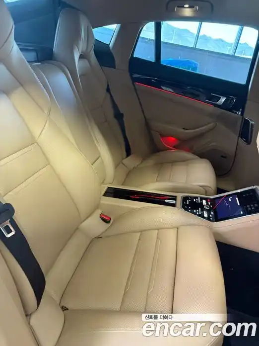 Porsche Panamera 2018 3.0 Автомат в Москве № 627008, фото 9