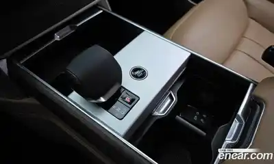 Land Rover Range-Rover 2025 4.4 Автомат в Москве № 627186, миниатюра 9