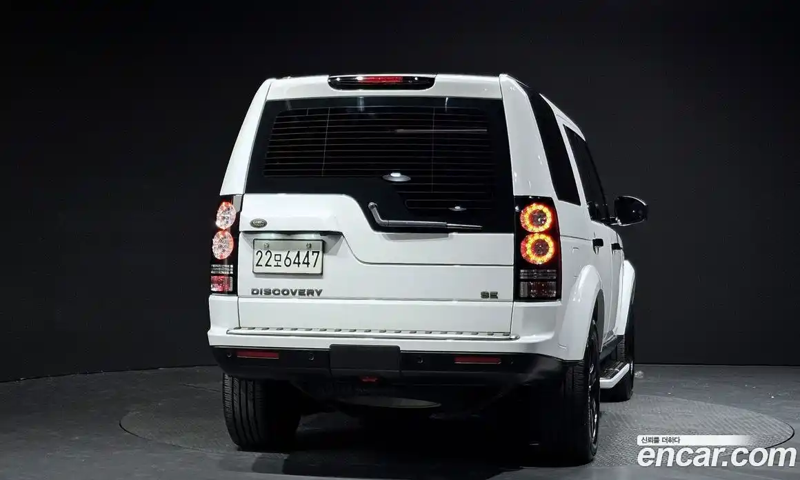 Land Rover Discovery 2015 3.0 Автомат в Москве № 627613, фото 4