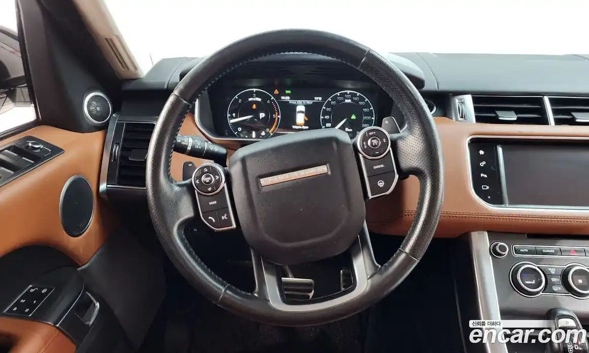 Land Rover Range-Rover Sport 2016 3.0 Автомат в Москве № 627661, фото 13