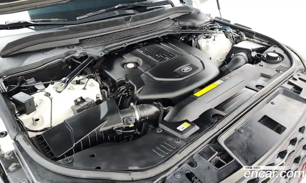 Land Rover Range-Rover Sport 2016 3.0 Автомат в Москве № 627661, фото 6