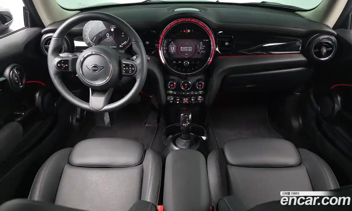 Mini Cooper 2024 1.5 Автомат в Москве № 627722, фото 6