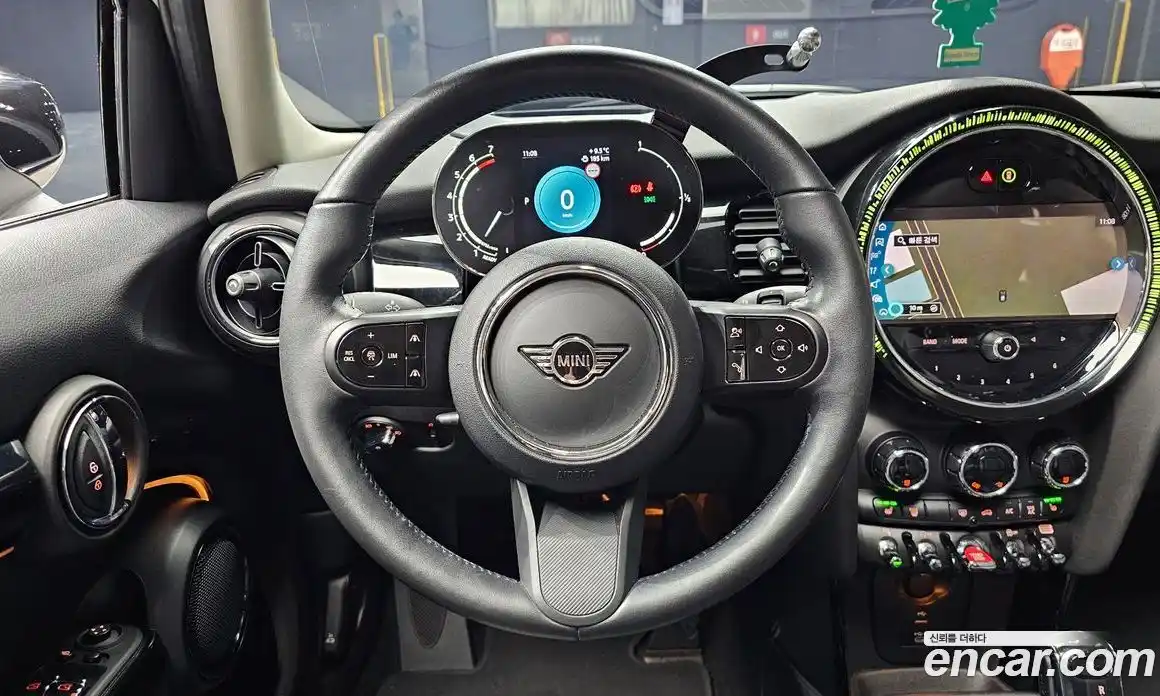 Mini Cooper 2022 2.0 Автомат в Москве № 627801, фото 13