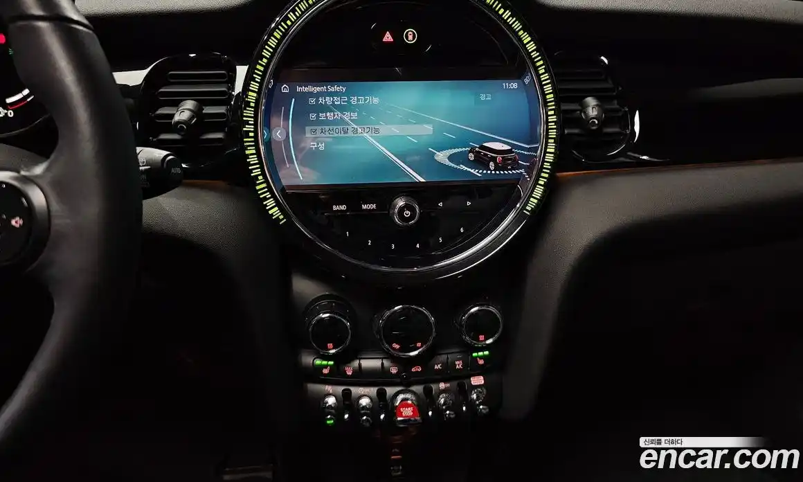 Mini Cooper 2022 2.0 Автомат в Москве № 627801, фото 14