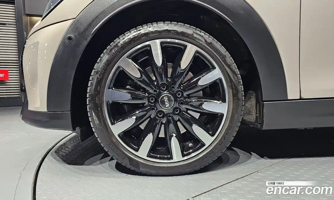 Mini Cooper 2022 2.0 Автомат в Москве № 627801, фото 5