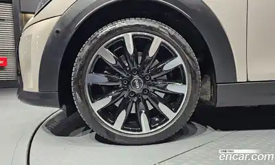 Mini Cooper 2022 2.0 Автомат в Москве № 627801, миниатюра 5