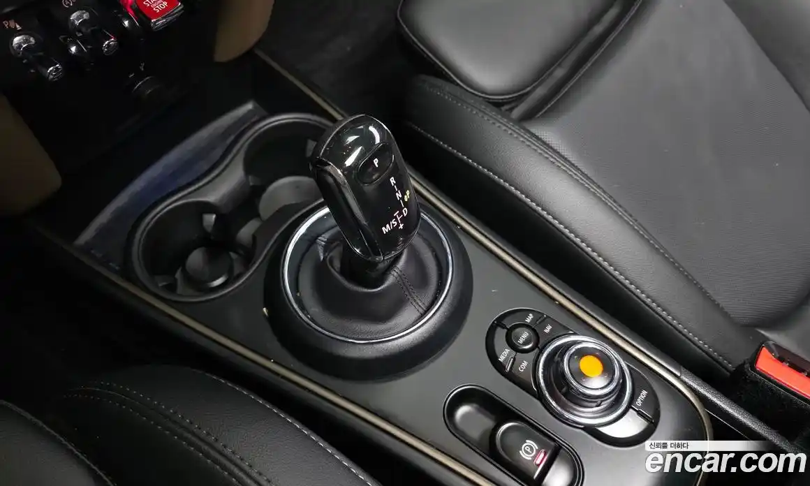 Mini Countryman 2020 2.0 Автомат в Москве № 627919, фото 9