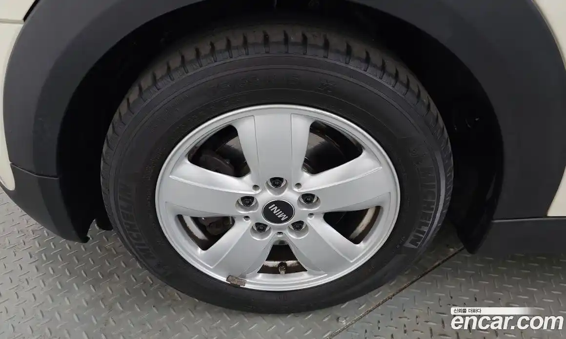 Mini Cooper 2016 1.5 Автомат в Москве № 628085, фото 5