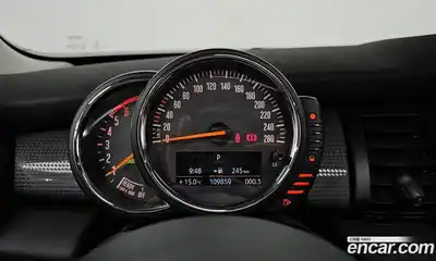 Mini Cooper 2016 1.5 Автомат в Москве № 628085, миниатюра 8