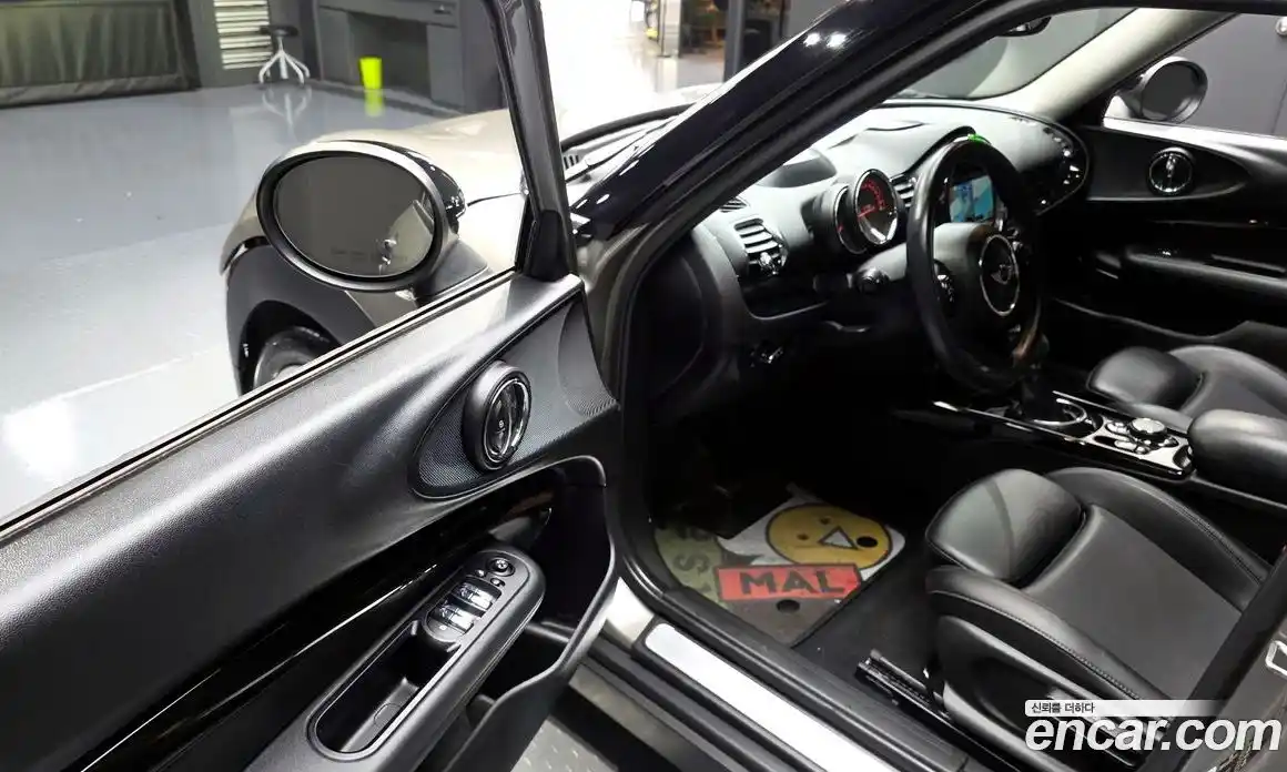 Mini Clubman 2016 2.0 Автомат в Москве № 628185, фото 11