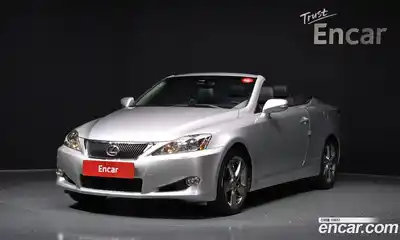 Lexus IS, 2010