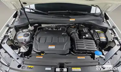 Volkswagen Tiguan 2022 2.0 Автомат в Москве № 628869, миниатюра 6