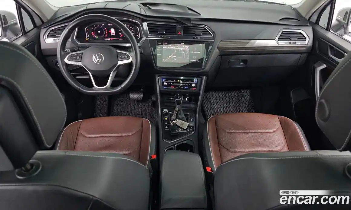 Volkswagen Tiguan 2023 2.0 Автомат в Москве № 628908, фото 7