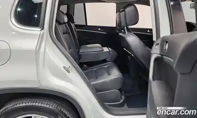Volkswagen Tiguan 2014 2.0 Автомат в Москве № 629089, миниатюра 12