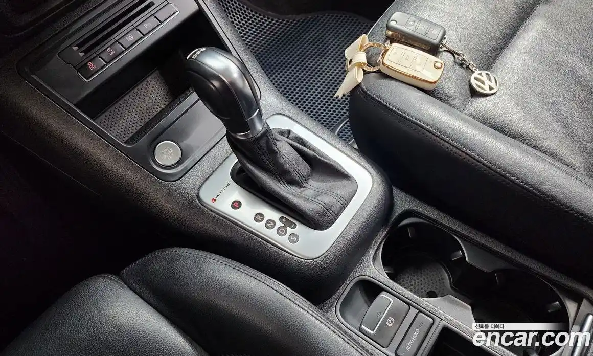 Volkswagen Tiguan 2014 2.0 Автомат в Москве № 629089, фото 9