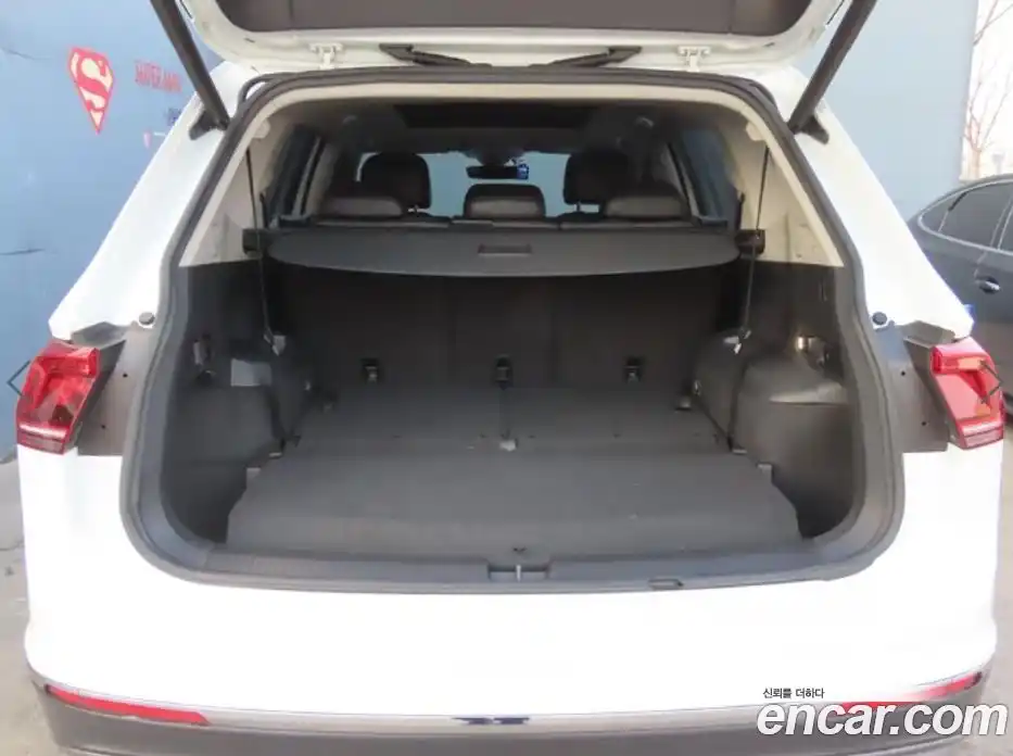 Volkswagen Tiguan 2020 Автомат в Москве № 629308, фото 5