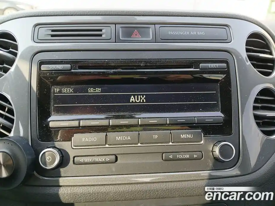 Volkswagen Tiguan 2014 2.0 Автомат в Москве № 629324, фото 14